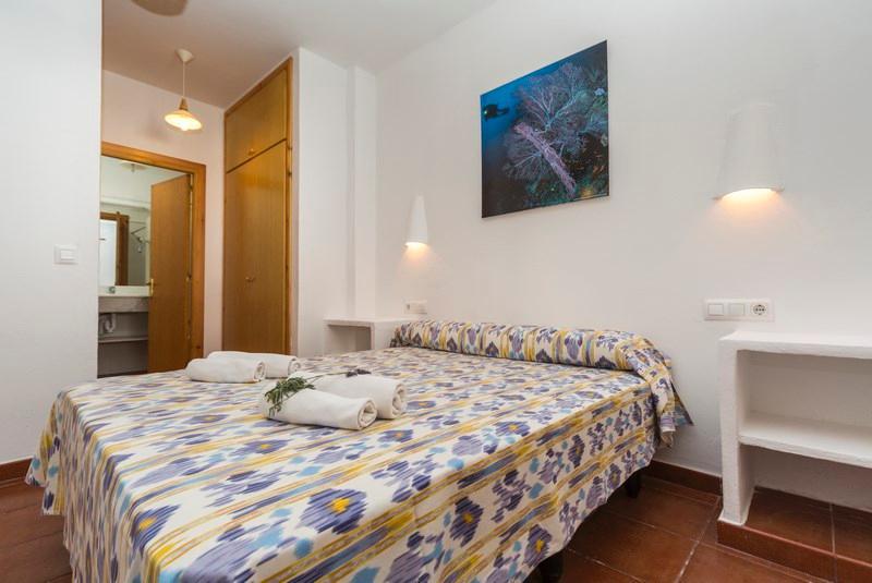 Apartamentos Mar Blanca 卡拉布兰卡 外观 照片